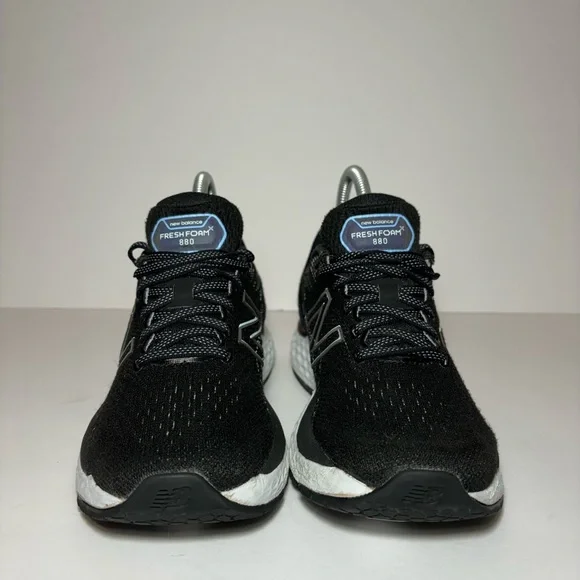 New Balance Fresh Foam 880v11 Black Star Glow W 6.5 - Picture 3 of 8